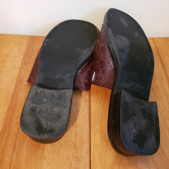 Minnetonka brown leather sandals with silver embellishments size 9 - Picture 7 of 7